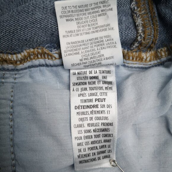 DC Jeans Curvy Ladies Size 22 Medium Wash Jean Shorts - Picture 6 of 11